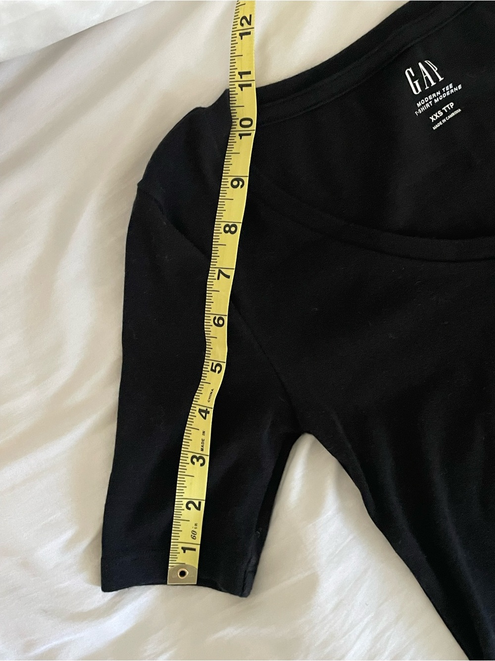 Vintage Gap Black Short Sleeve Tee - Picture 5 of 5